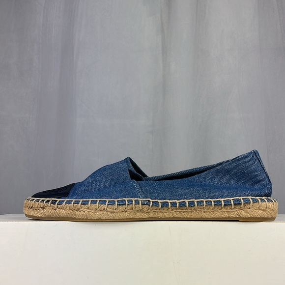 Tory Burch Denim Chambray Navy Leather Color Block Espadrille Flats. - Picture 7 of 15